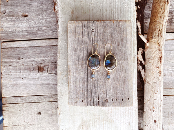 Fjord Labradorite Earring